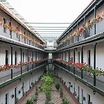 Corral De Los Chicharos