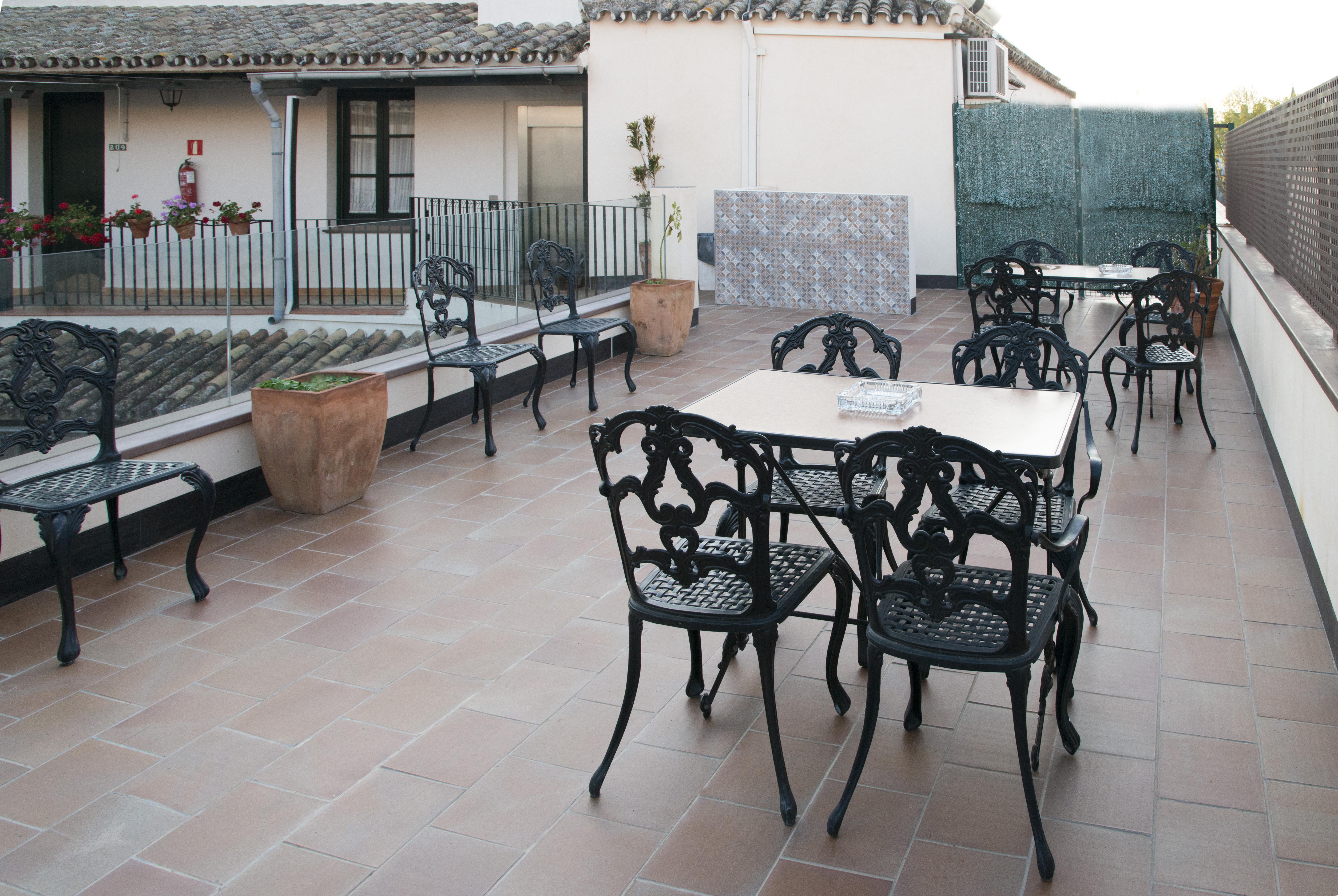 Corral De Chicharos * Seville