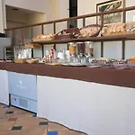 Corral De Los Chicharos