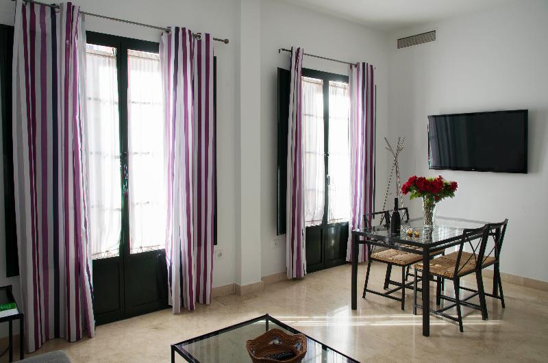 Corral De Chicharos Appartement *